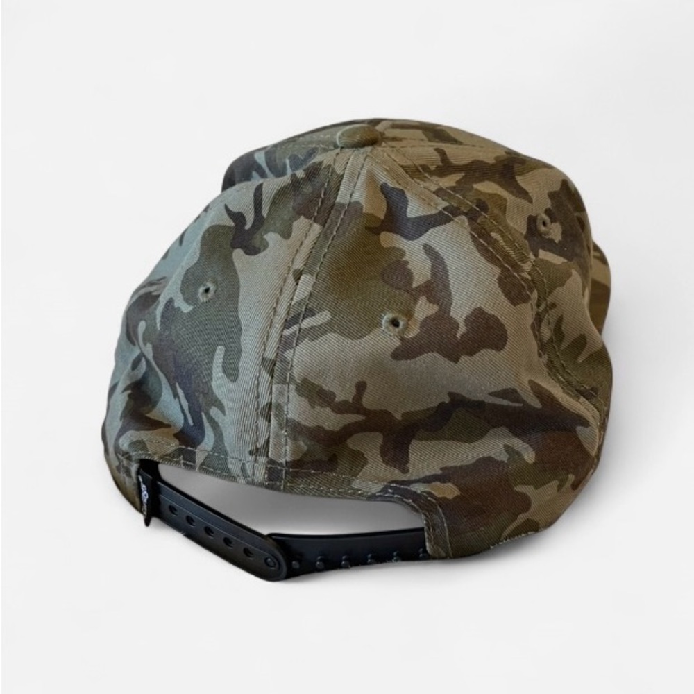Batman camo snapback hat - Picture 2 of 4